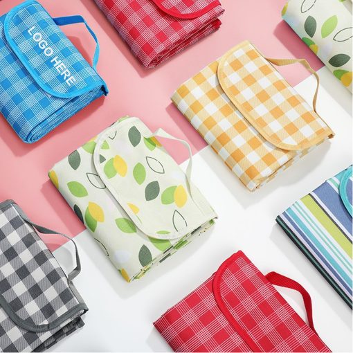 Roll-upPicnicBlanket