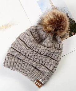 PomKnitBeanie